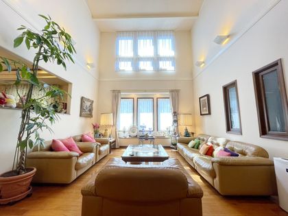 木津川市木津川台5丁目 リビング