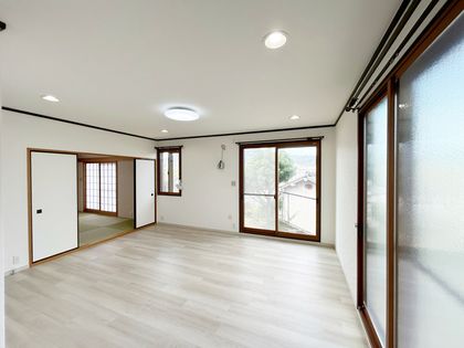 生駒市小明町 リビング