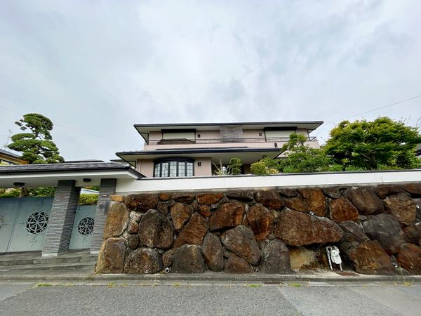 奈良市あやめ池南7丁目 外観