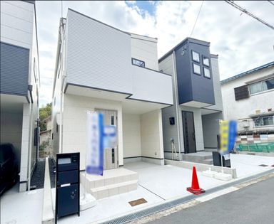 奈良市学園朝日町 外観