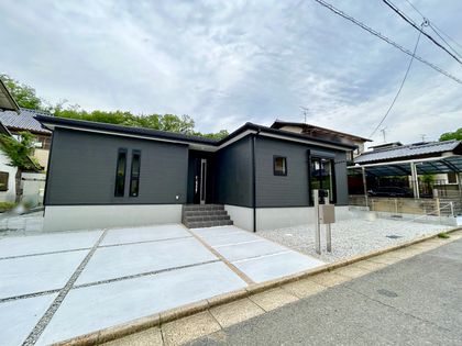 奈良市青山8丁目 外観