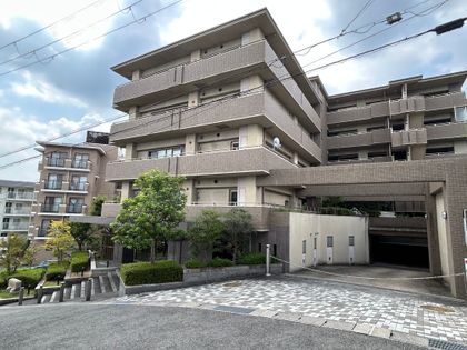 ベルあやめ池南 外観