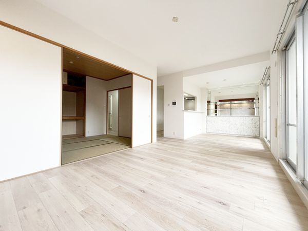 ナチュラガーデン高の原 1番館 リビング ナチュラガーデン高の原 1番館 リビング