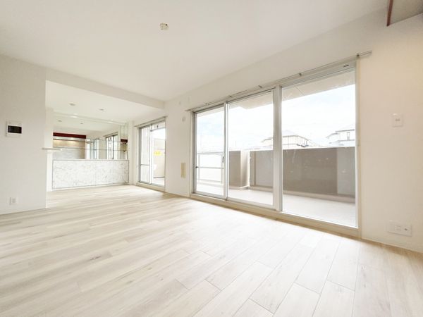 ナチュラガーデン高の原 1番館 リビング ナチュラガーデン高の原 1番館 リビング