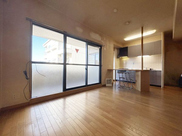 エステムコート富雄 リビング