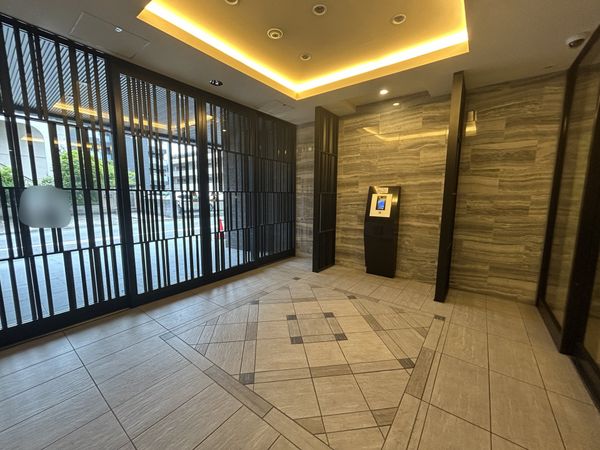 エスリード西大寺ザ・レジデンス エントランス