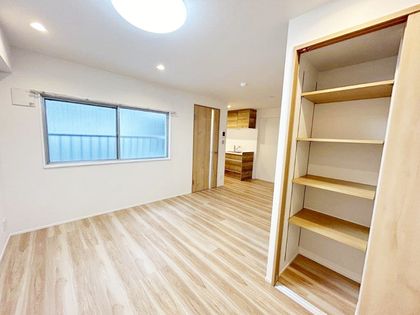 セブンスターマンション学園前 リビング