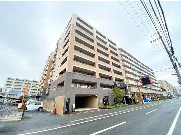 ラフィーナ新大宮 外観