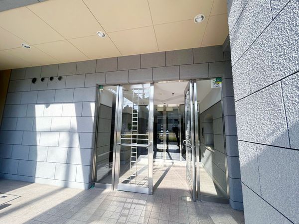 生駒西松ヶ丘アーバンコンフォート エントランス 生駒西松ヶ丘アーバンコンフォート エントランス