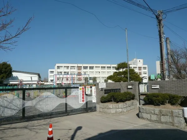 徒歩13分。