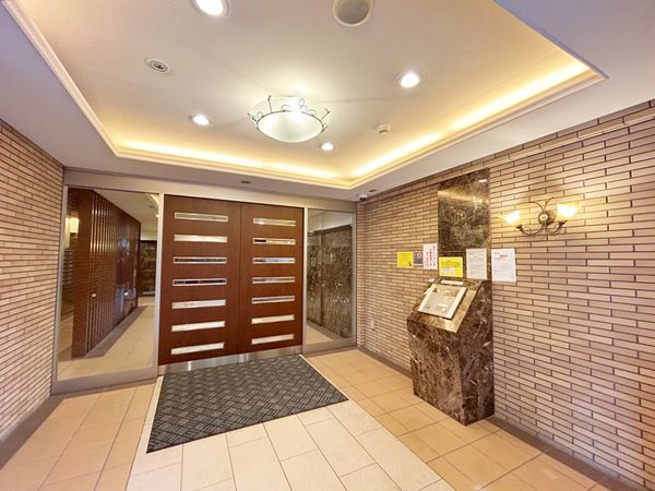 エイジングコート奈良新大宮 エントランス エイジングコート奈良新大宮 エントランス