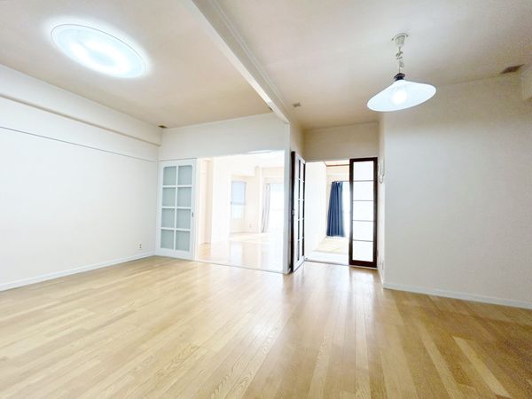 学園前ガーデンハイツ リビング