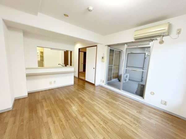 ハイツ新大宮 リビング ハイツ新大宮 リビング