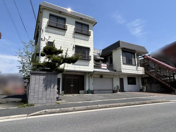大和郡山市九条町 前面道路含む外観