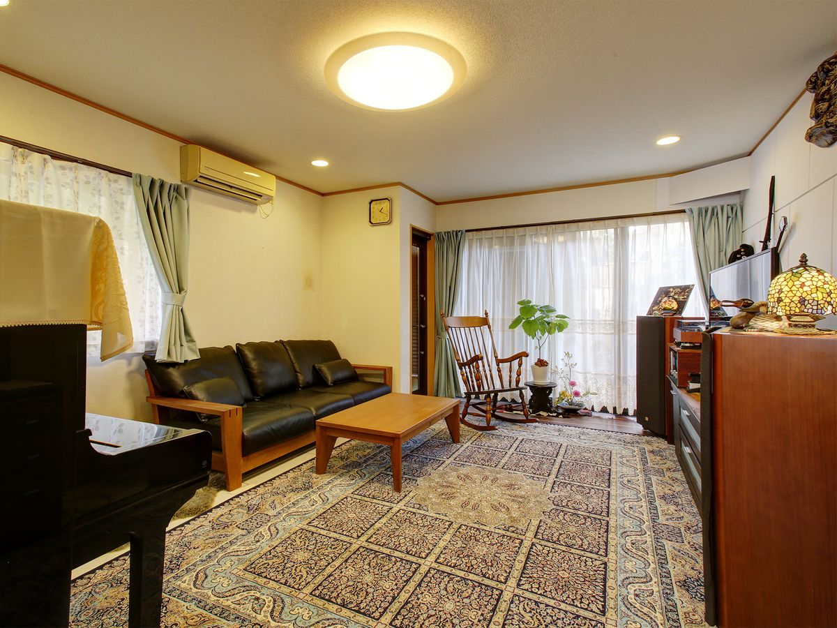 枚方市長尾東町3丁目 リビング リビング