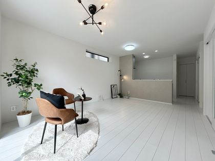 枚方市東香里3丁目 A号棟 リビング