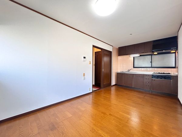 枚方市南中振2丁目 リビング リビング