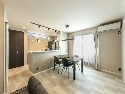 寝屋川市春日町 室内