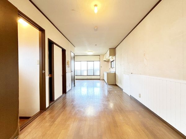 枚方市交北1丁目 リビング 枚方市交北1丁目 リビング