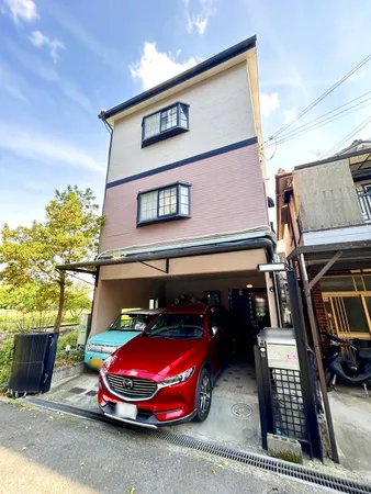 外観、2017年11月外壁・屋根塗装実施済