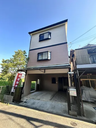 外観、2017年11月外壁・屋根塗装実施済