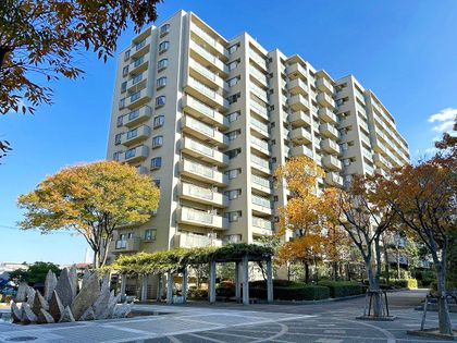 オークヒルズ香里 弐番館 外観