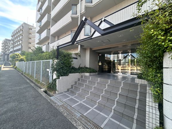 枚方長尾ガーデンハウス エントランス 枚方長尾ガーデンハウス エントランス