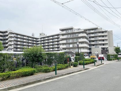 アドリーム交野 外観