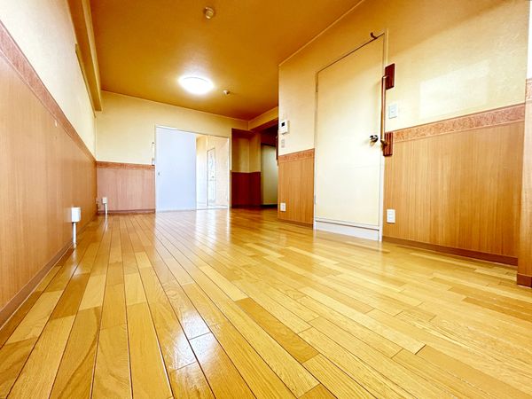 トーカンマンション香里園駅前 リビング トーカンマンション香里園駅前 リビング