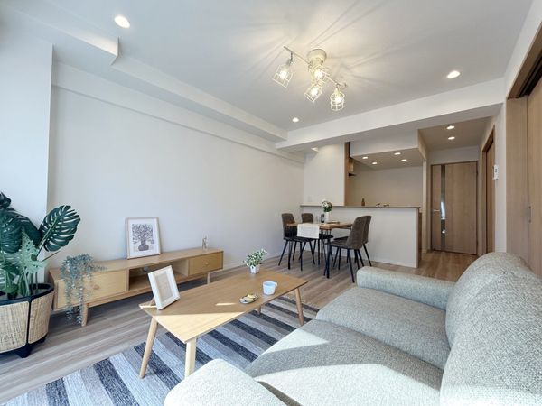 ライオンズマンション枚方 リビング