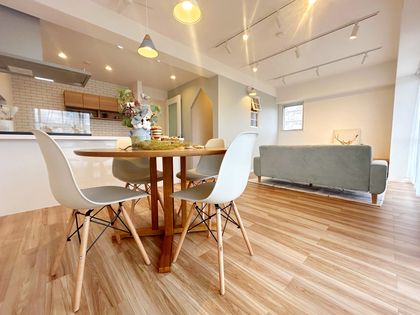 フロレスタ・ミオ山田池公園 リビング