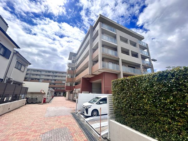 レスタージュ枚方長尾 外観