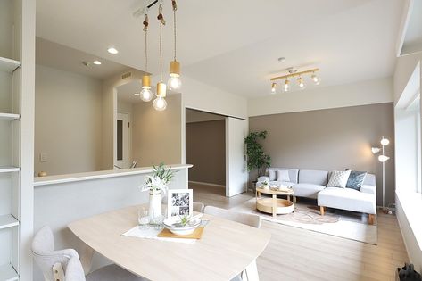 オークヒルズ香里弐番館 リビング