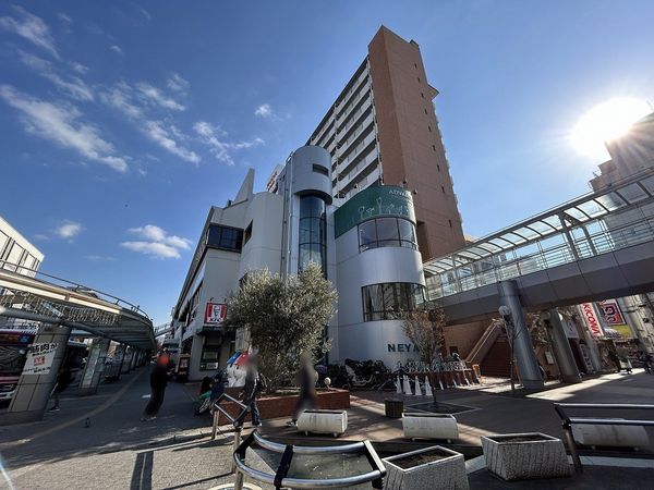 アドバンスねやがわ 2号館 外観