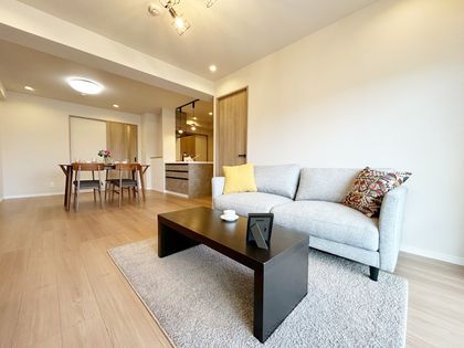 ルネ枚方 リビング