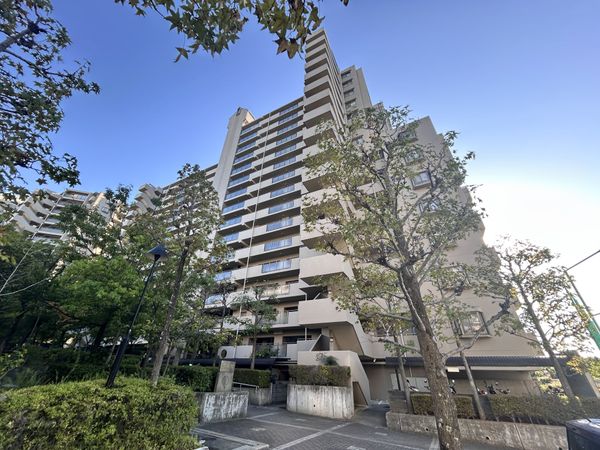 オークヒルズ香里四番館 外観