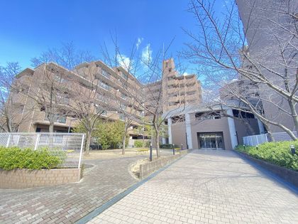 ダイアパレス枚方山田池公園 外観