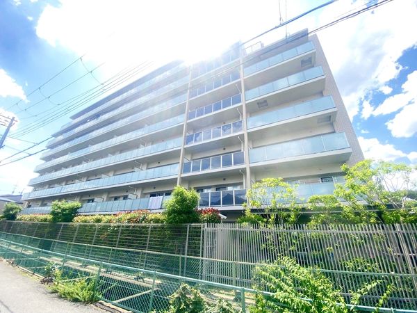 ユニハイム寝屋川香里園 外観