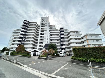 パラッシオ萱島 外観