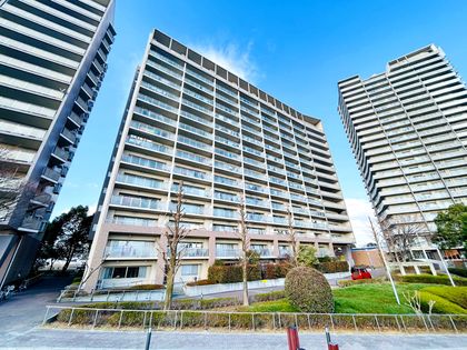 リバティパーク枚方 C棟 外観