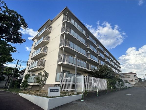 オリーブハイツ枚方長尾四号棟 外観 オリーブハイツ枚方長尾四号棟 外観