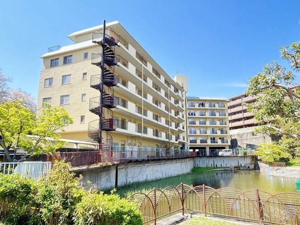 メゾン枚方岡山手 外観 メゾン枚方岡山手 外観