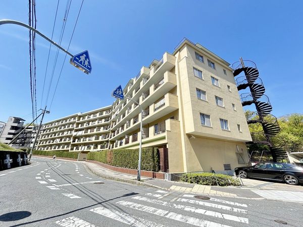メゾン枚方岡山手 外観 メゾン枚方岡山手 外観