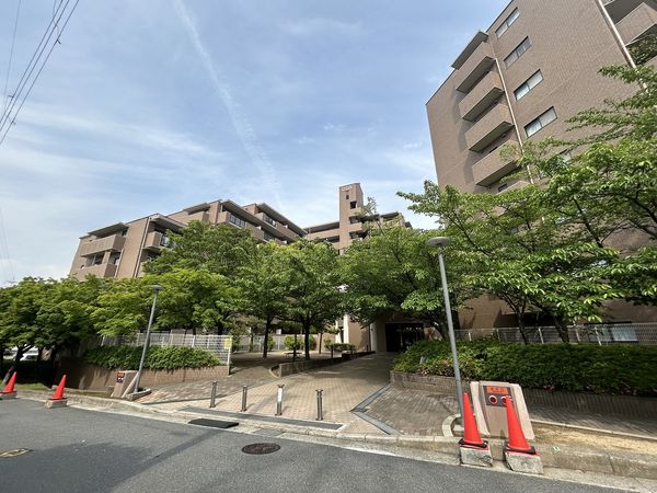 ダイアパレス枚方山田池公園 外観 ダイアパレス枚方山田池公園 外観