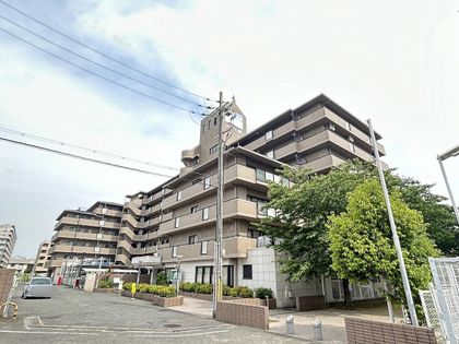 アンビエント枚方公園 外観