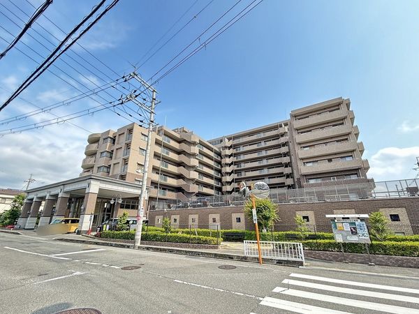 ライオンズガーデン枚方藤阪 外観