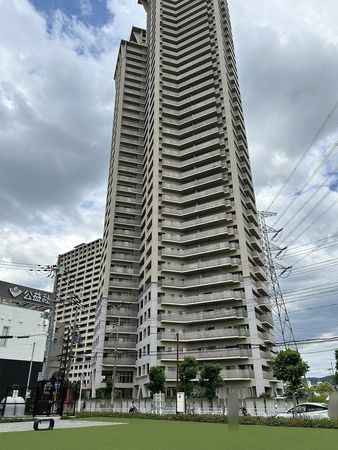 くずはタワーシティ T棟 外観