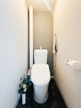 アドバンスねやがわ 2号館 トイレ アドバンスねやがわ 2号館 トイレ