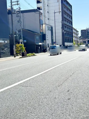 西側道路