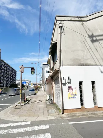 西側道路
